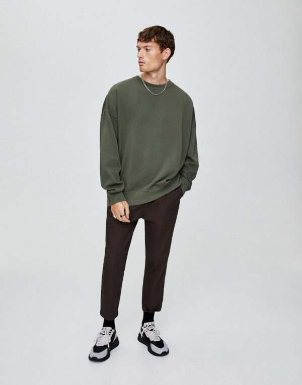 Basic Oversized Sweatshirt - Image 3